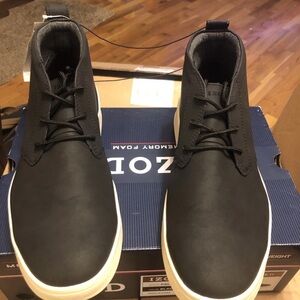 Izod Black Lace-Up Chukka Boots with White Soles